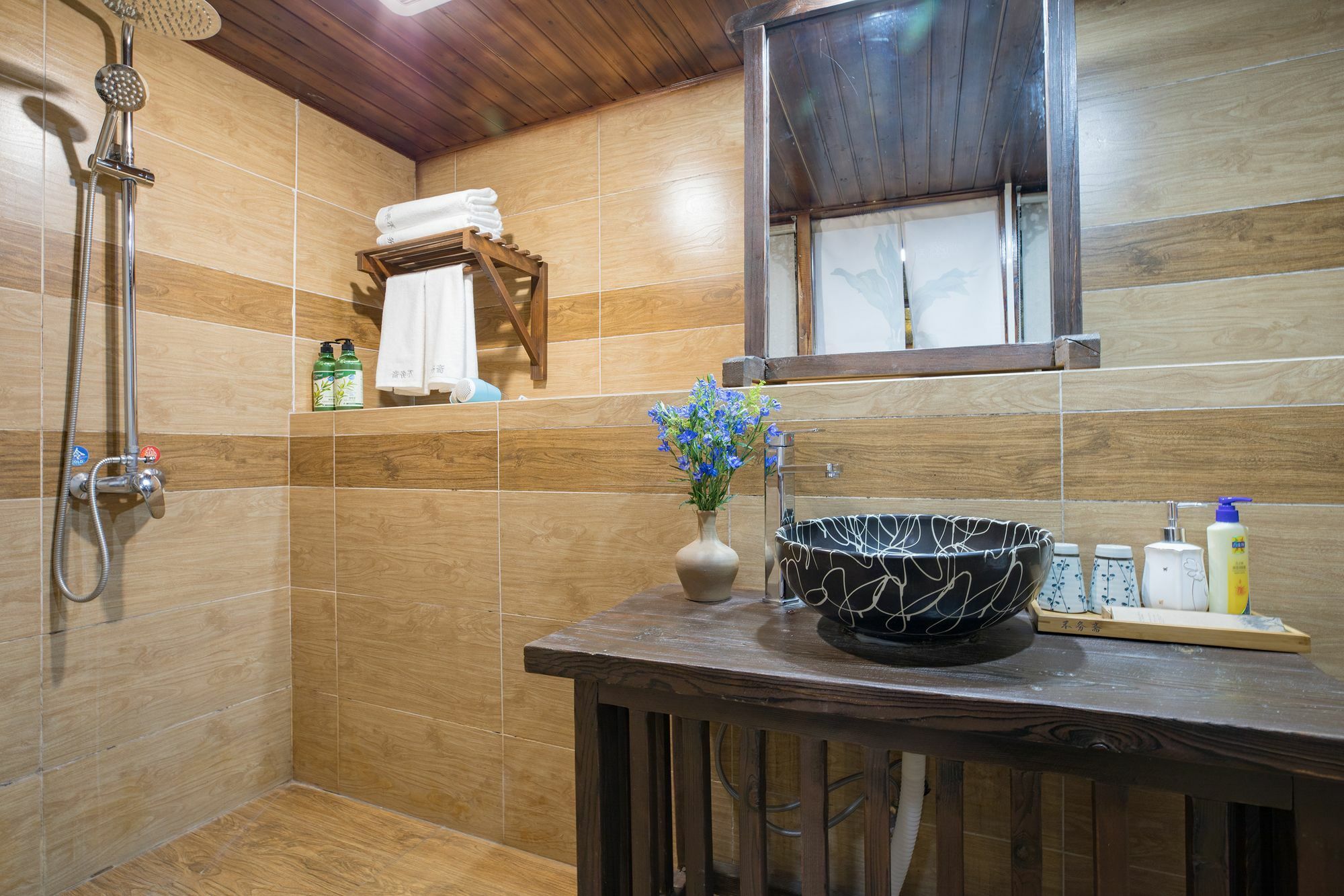 Lijiang Buwuzhai Inn Kültér fotó