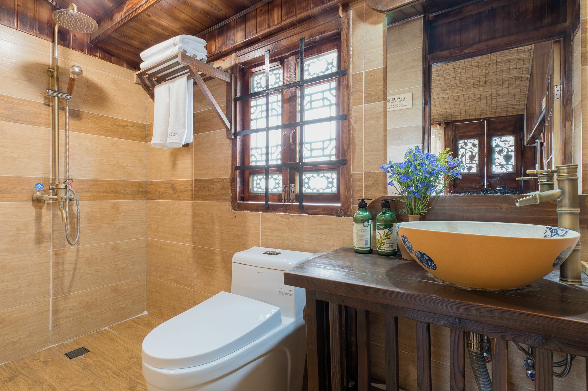 Lijiang Buwuzhai Inn Kültér fotó